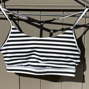 Mondetta sports bra y-strap cage black white XS